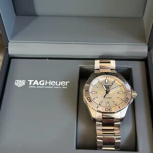 TAG HEUER AQUARACER Men's Watch - Pro 200 - Quartz - 40mm WBP1111.BA0627